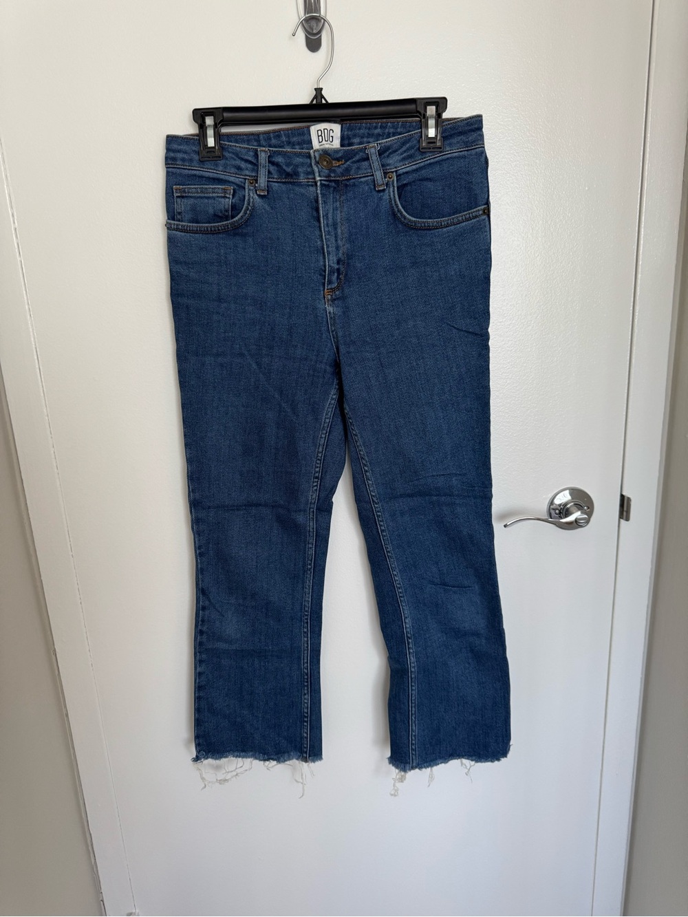 BDG Mid-Dark Blue High-Rise Cropped Straight Jeans